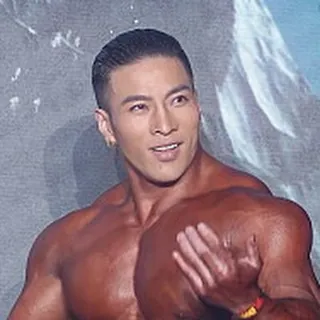 Heng Zhao