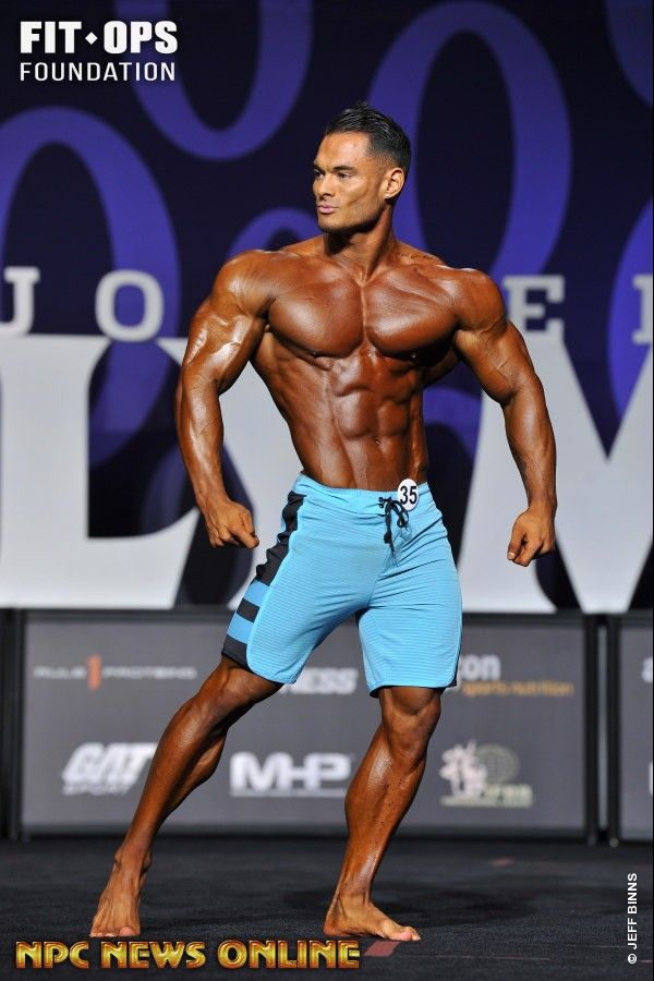 Jeremy Buendia · Jeremy Buendia at the 2017 Mr. Olympia