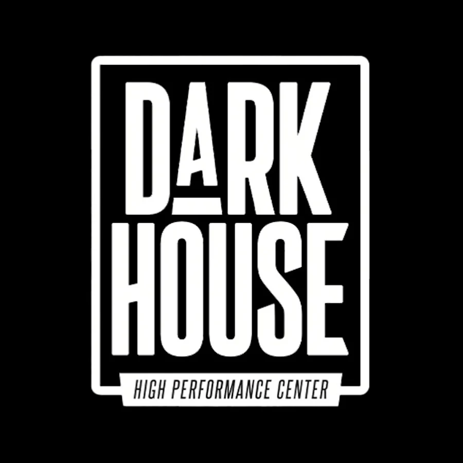 DarkHouse Cast
